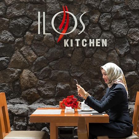 Ilos Hotel Bandung Exterior foto